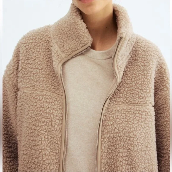 NWT H&M Babywearing before and after Sherpa Teddy Jacket Small - Picture 2 of 8